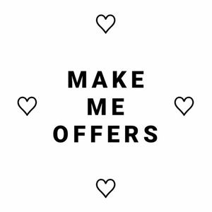 ACCEPTING REASONABLE OFFERS ❤️